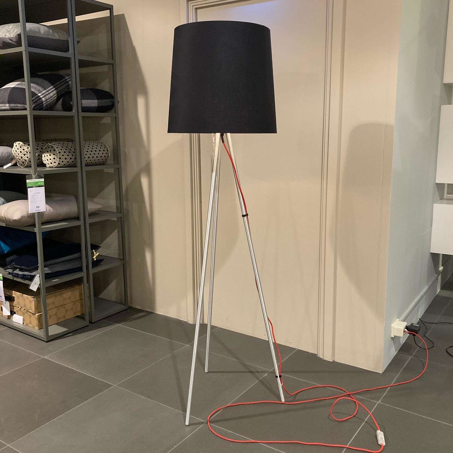 attent Slaapkamer Knooppunt Martinelli Luce Eva staande lamp | Showroommodellen.nl