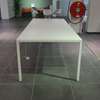MDF Italia Tense eettafel - 260x100 - Zijaanzicht rechts