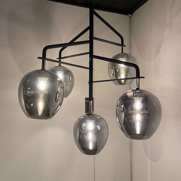 Hudson Valley Odyssey hanglamp - Showroom