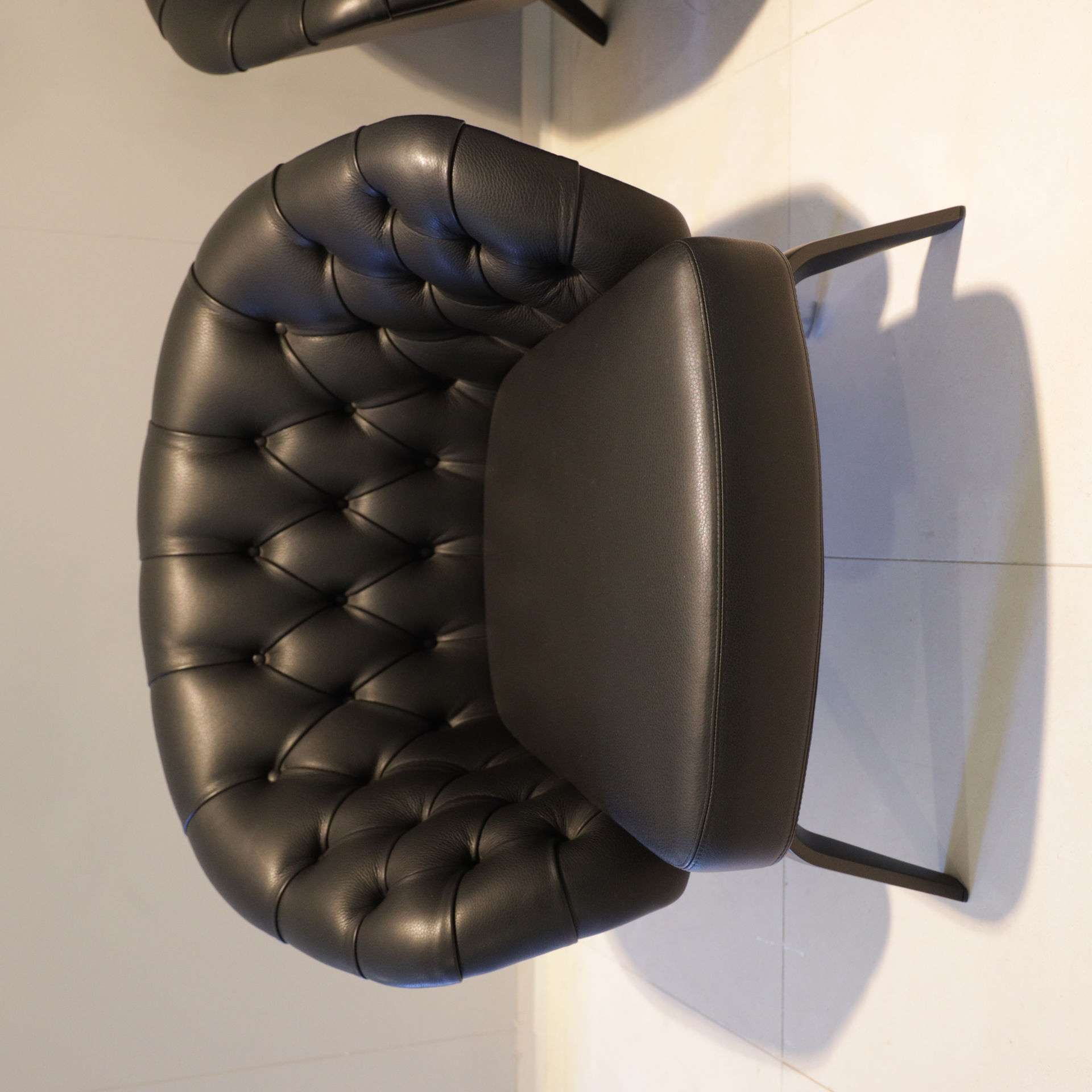 meerderheid Verzoenen Aanpassen Italiaans Design fauteuil | Showroommodellen.nl