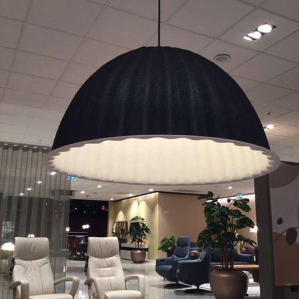 Muuto Under The Bell hanglamp - Showroom