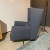 Topform Oreja draaifauteuil - Zijaanzicht rechts