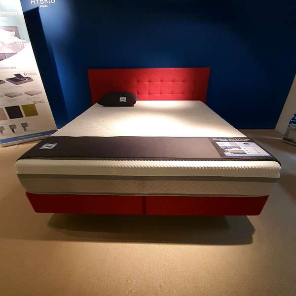 Sealy Box Hybrid Classic bed - 180x200 - Showroom