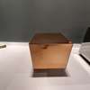 Montel Speculum bijzettafel - Showroom
