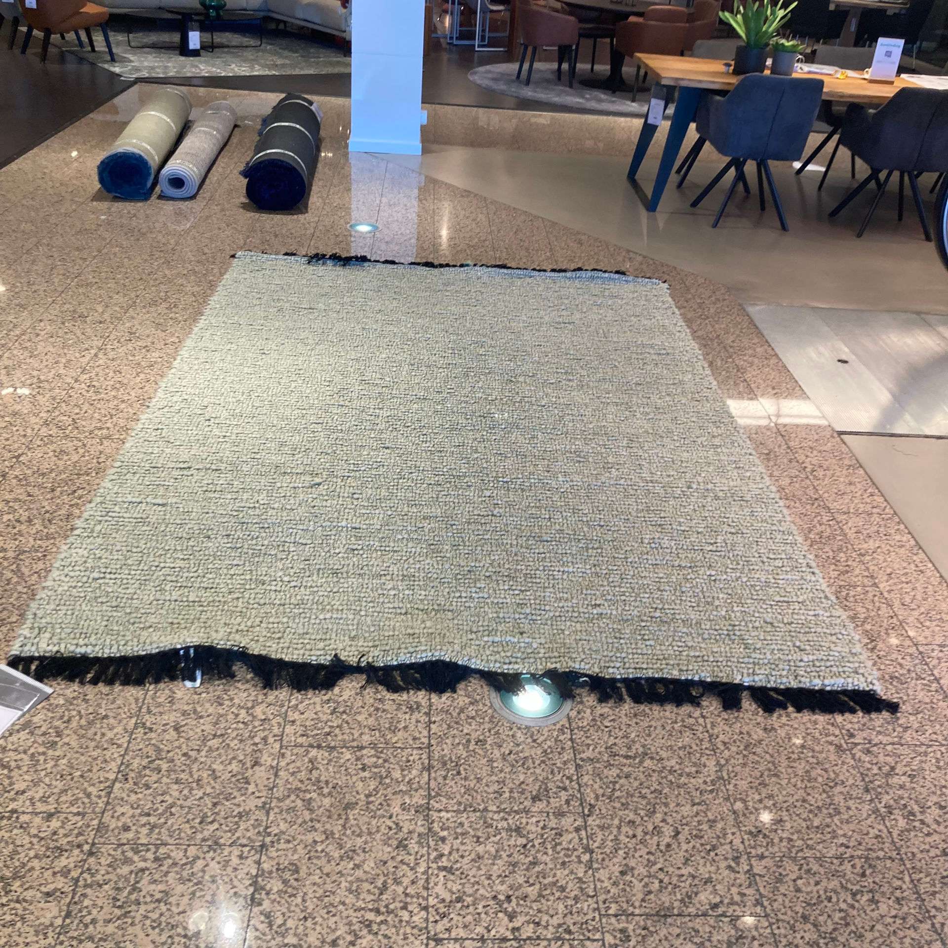 Glad ontploffen duim Brinker Carpets Lyon karpet - 200x300 | Showroommodellen.nl