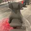 Vitra Grand Repos relaxfauteuil met poef - Showroom