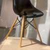 Vitra Eames DSW Plastic Chair (miniatuur)
