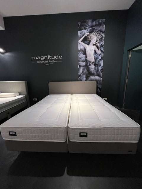 Magnitude Synchro bed - 180x200 