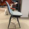 Vitra DSW Plastic Side Chair eetkamerstoel - Vooraanzicht