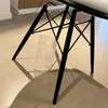 Vitra DSW Plastic Side Chair eetkamerstoel - Details