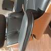 Vitra Eames Lounge chair met poef - Details