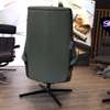 Stressless View relaxfauteuil met hocker - Achter aanzicht