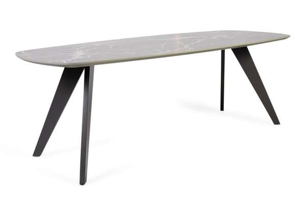 Metaform Space eettafel