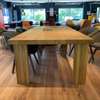 Seuren Spagaat eettafel