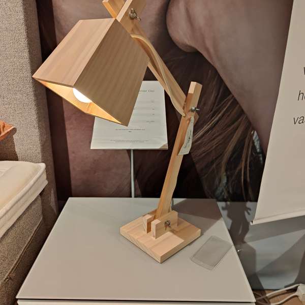 Muuto Wood tafellamp