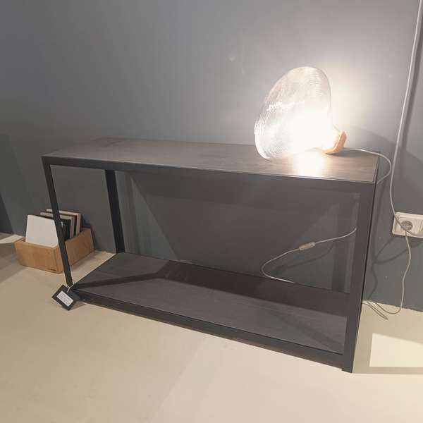 Van Rossum Console Two sidetable - Showroom