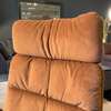 KFF Arva Lounge fauteuil met hocker  - Details