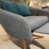 Montis Puk fauteuil met poef - Details