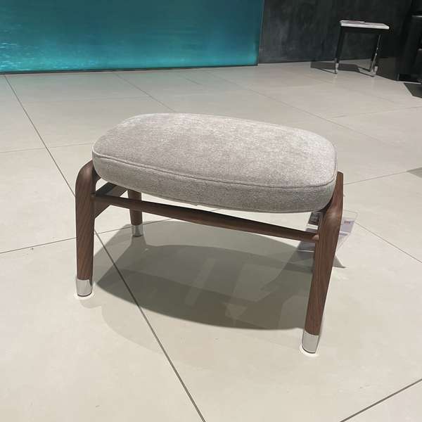 Flexform Ortigia ottoman - Showroom