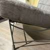 Leolux Volare fauteuil met poef - Materiaal