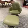 Pode Spot One fauteuil met poef - Showroom