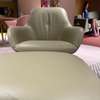 Pode Spot One fauteuil met poef - Details