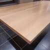 Rolf Benz 8800 eettafel - 200x98 - Materiaal