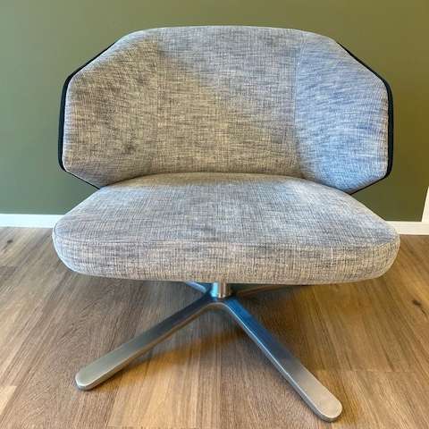 Montis Back Me Up Lounge fauteuil - Showroom