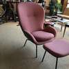 Rolf Benz 594 fauteuil met poef - Vooraanzicht