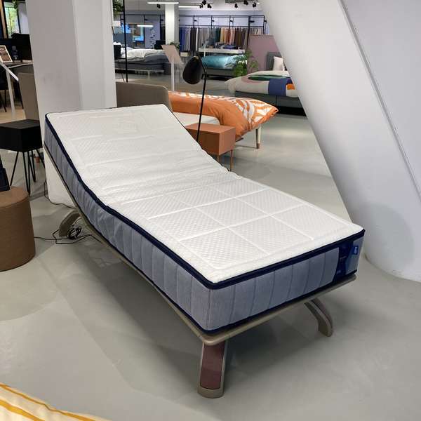 Auping Royal M5 bed - 90x200 - Showroom