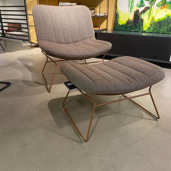 Bert Plantagie Draat fauteuil met poef - Showroom