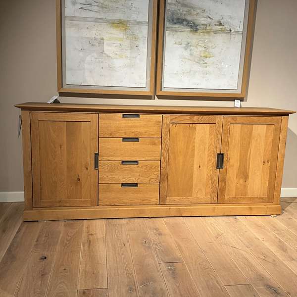 BKS Meubelen Staphorst dressoir - Showroom