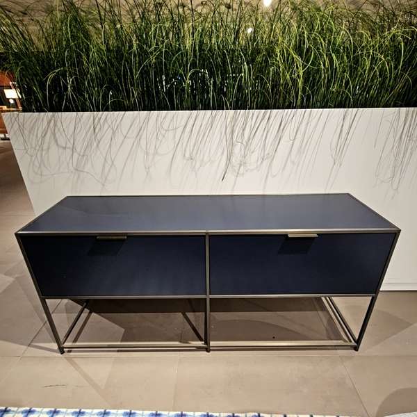 Ligne Roset Dita wandkast - Showroom