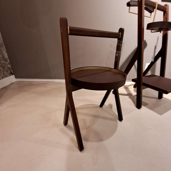 Poltrona Frau Ren bijzettafel - Showroom
