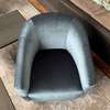 Macazz Cocoon fauteuil - Zijaanzicht links