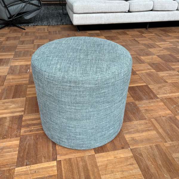 Hofstede Raanhuis Basso poef - Showroom
