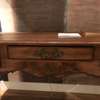 Moissonnier 497 Table De Chasse Regence sidetable - Details