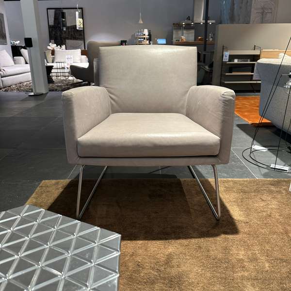 Design on Stock Tumbler fauteuil - Showroom