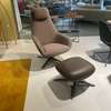 Pode Spot two fauteuil met hocker en hoofdkussen - Showroom