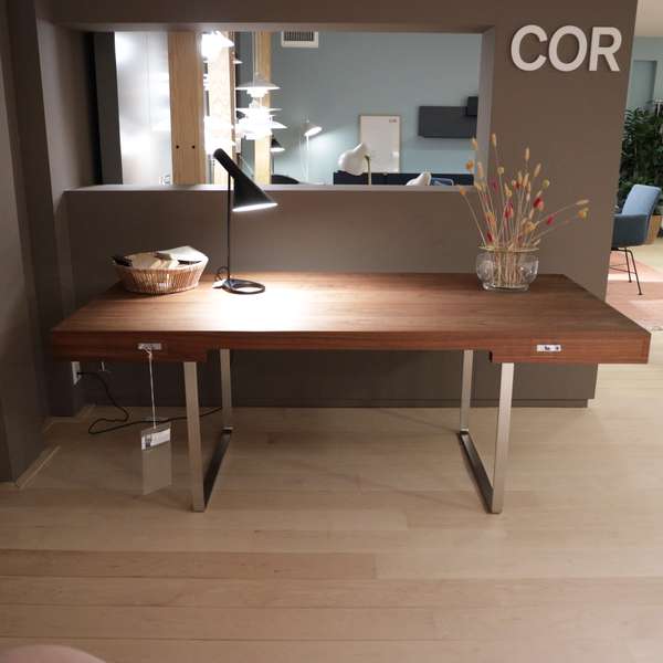 Carl Hansen CH110 bureau  - Showroom