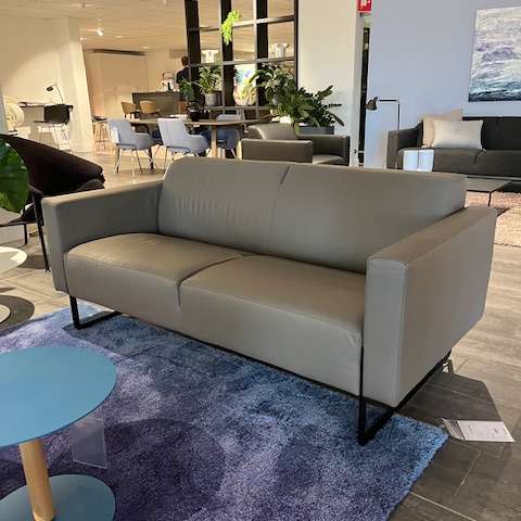 Artifort Mare 2,2-zitsbank - Showroom
