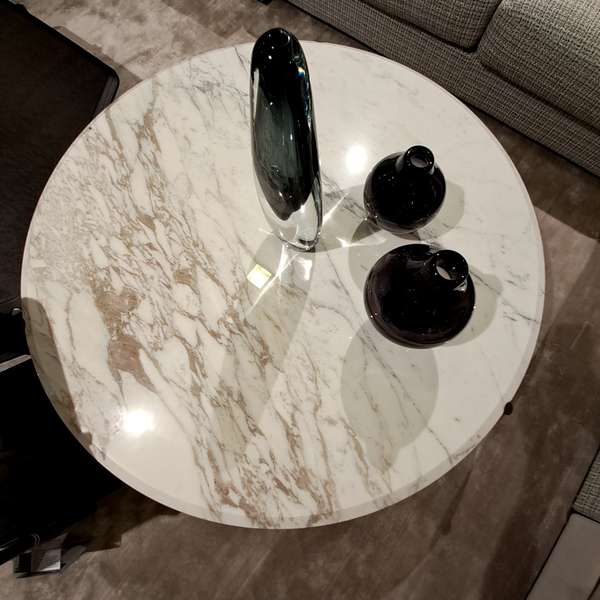 Giorgetti Skyline salontafel - Zijaanzicht links