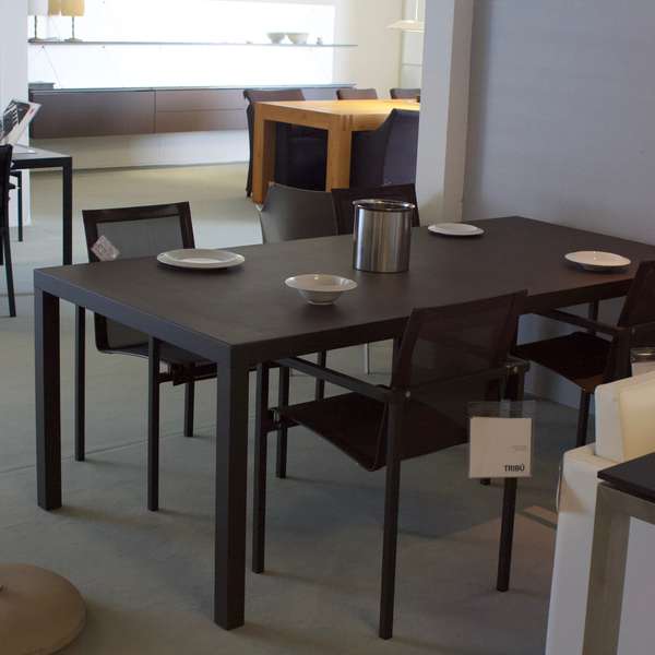 Tribù Verso Picasso tuintafel - 210x98 met Natal eetkamerstoel (set van 4) - Showroom