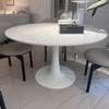 Leolux Columna eettafel - Ø130 - Showroom