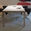 Leolux Cameleon eettafel - 240x100 - Vooraanzicht