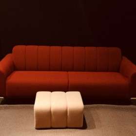 bert plantagie Bond 3,5-zitsbank met poef - Showroom