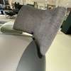Leolux Pallone fauteuil - Achter aanzicht