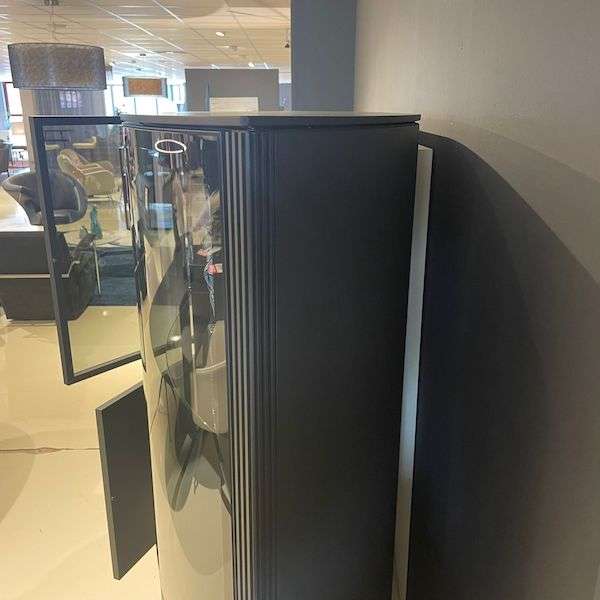 Hülsta Navis highboard vitrinekast   - Materiaal