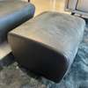 Leolux Scylla fauteuil met poef (set van 2) - Materiaal