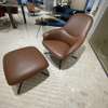Leolux Lanah draaifauteuil met poef - Materiaal